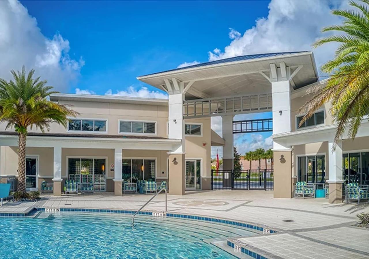 Stunning 9Br Home - Family Resort With Private Pool, Hot Tub, Games Room And Bbq! Kissimmee Eksteriør bilde